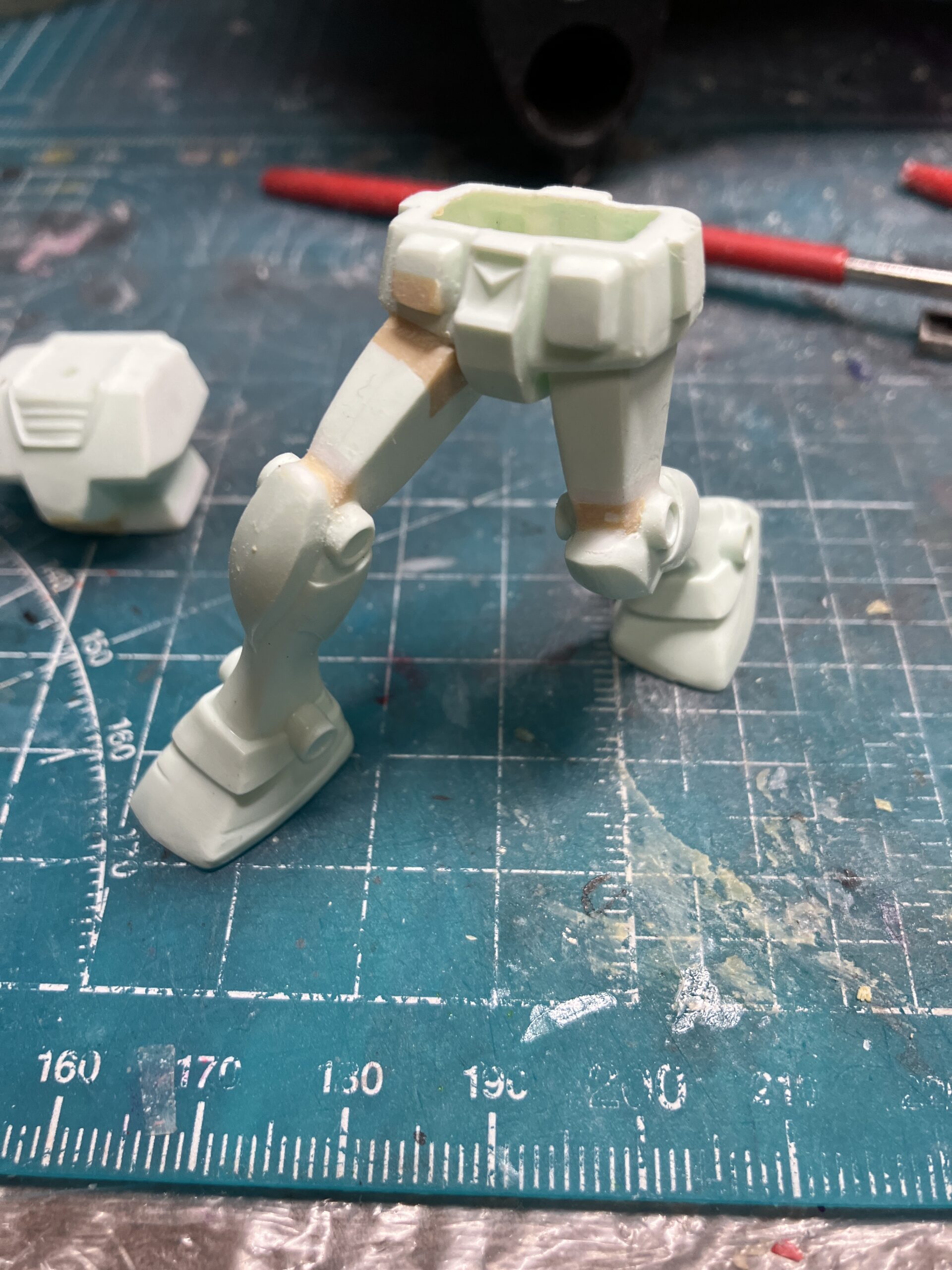 胴体を延長して、肩の幅＆角度を調整の画像3